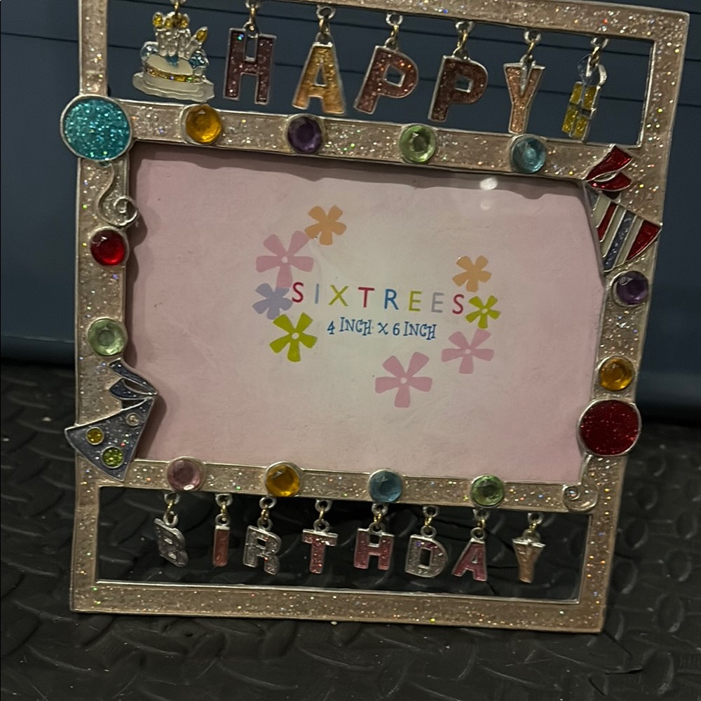 Cute little picture frame 4 x 6 inch for birthday